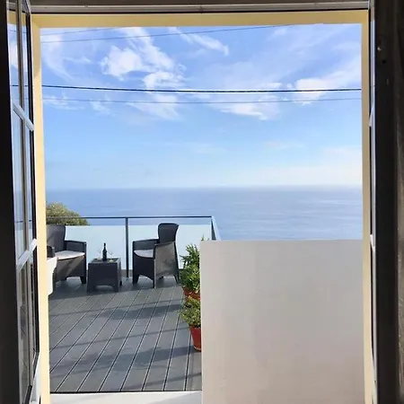 Casa Miradouro Do Pigarro, Sunny كالهيتا