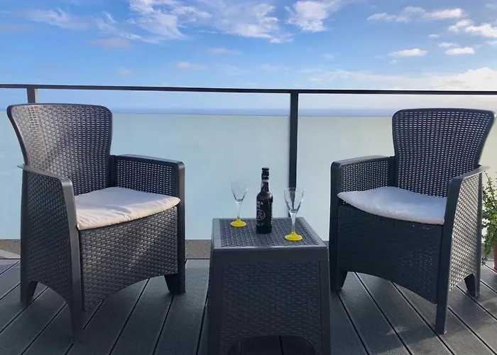 Casa Miradouro Do Pigarro, Sunny * Calheta (Madeira)